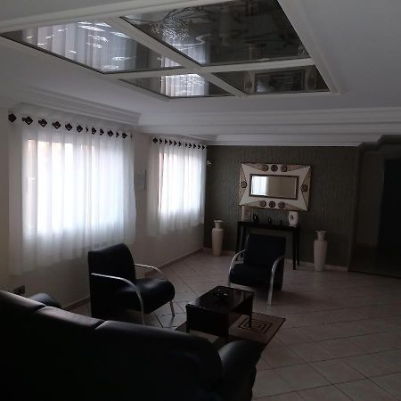 Otimo Apartamento Condominio Frente A Praia Mongaguá Exteriör bild
